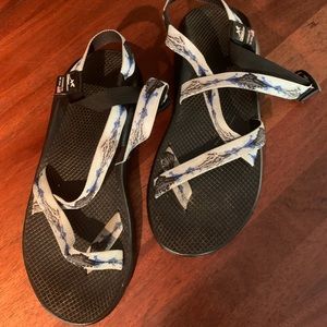 Men’s Chacos with Toe Strap size 12 Z/2 Classic